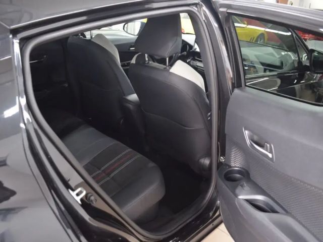 Toyota C-HR GR Hybride