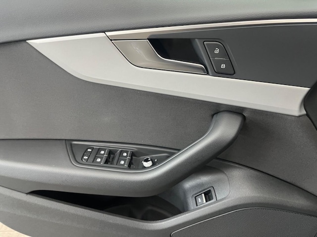 Audi A4 35 TFSI Avant S-Tronic