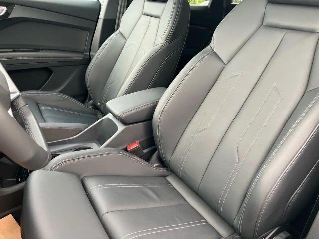 Audi Q4 e-tron Business