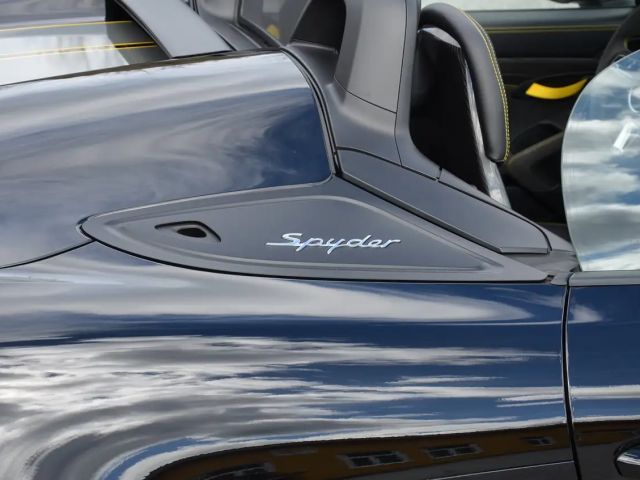 Porsche Cayman 4 718