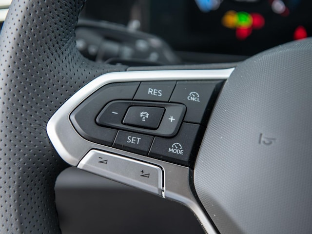 Volkswagen Tiguan 4Motion DSG IQ.Drive R-Line