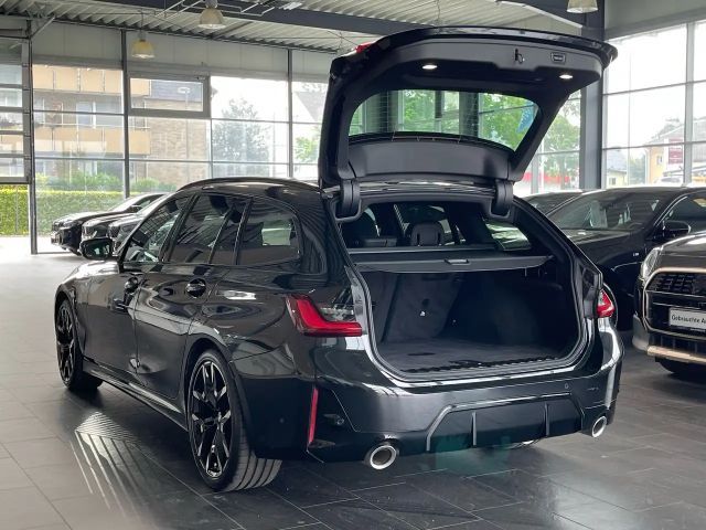 BMW 330 330i M-Sport Touring xDrive