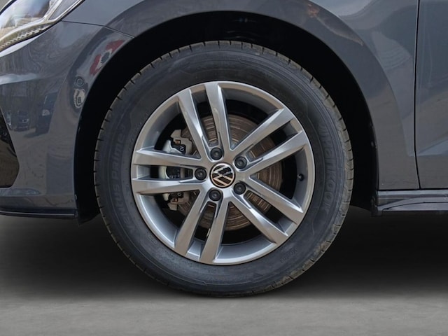 Volkswagen Touran 1.5 TSI DSG R-Line