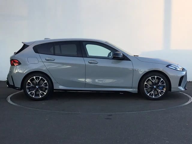 BMW 135 Sedan xDrive