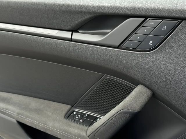 Porsche 992 4 Carrera Coupé GTS