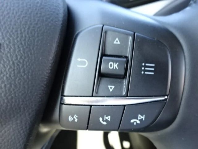 Ford Focus Cool & Connect