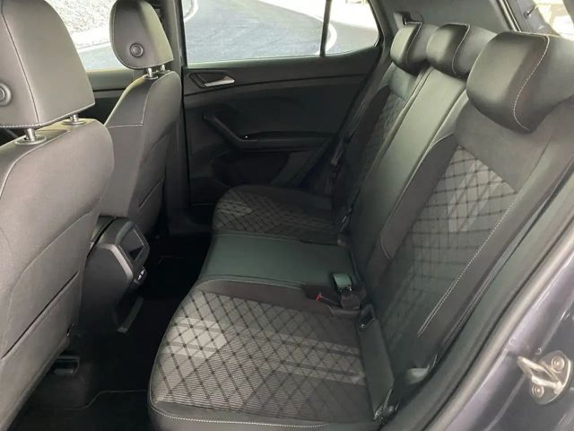 Volkswagen T-Cross 1.5 TSI DSG IQ.Drive R-Line