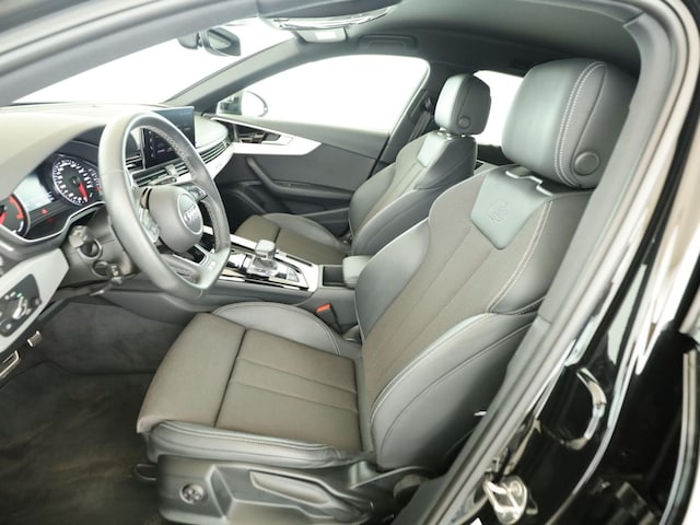 Audi A4 40 TFSI Avant Quattro S-Line S-Tronic