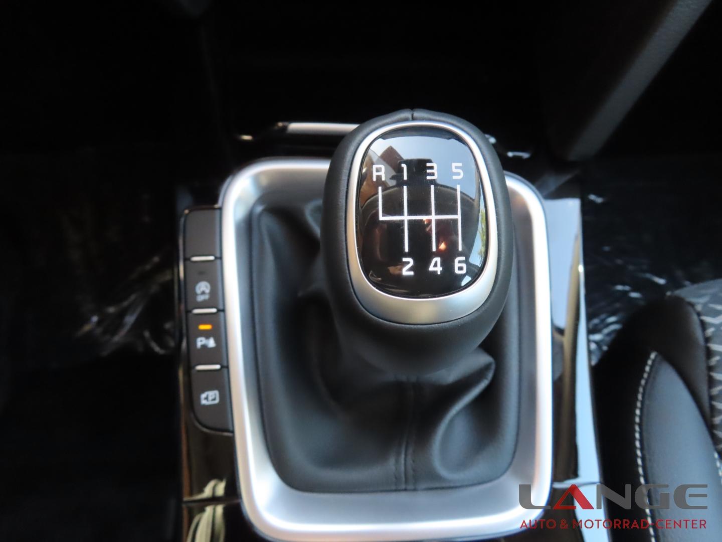 Kia Ceed Ceed 1.5T 140 SPI TEC LEDER Navi Klimaautom SHZ 