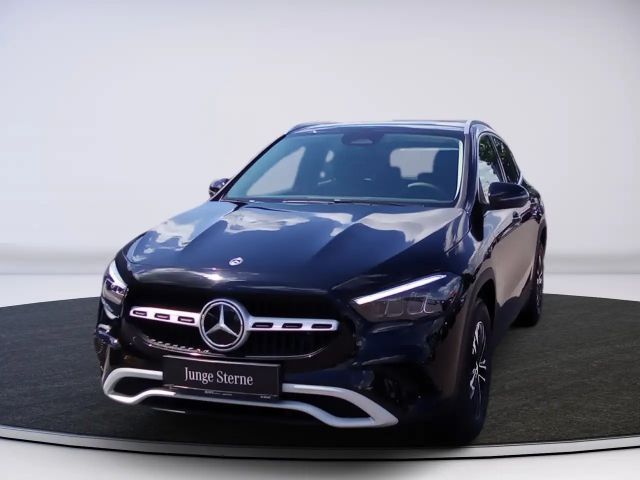 Mercedes-Benz GLA 180 Ö-Edition