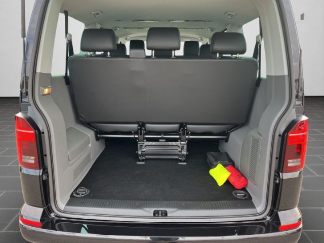 Volkswagen Caravelle 2.0 TDI DSG Highline T6