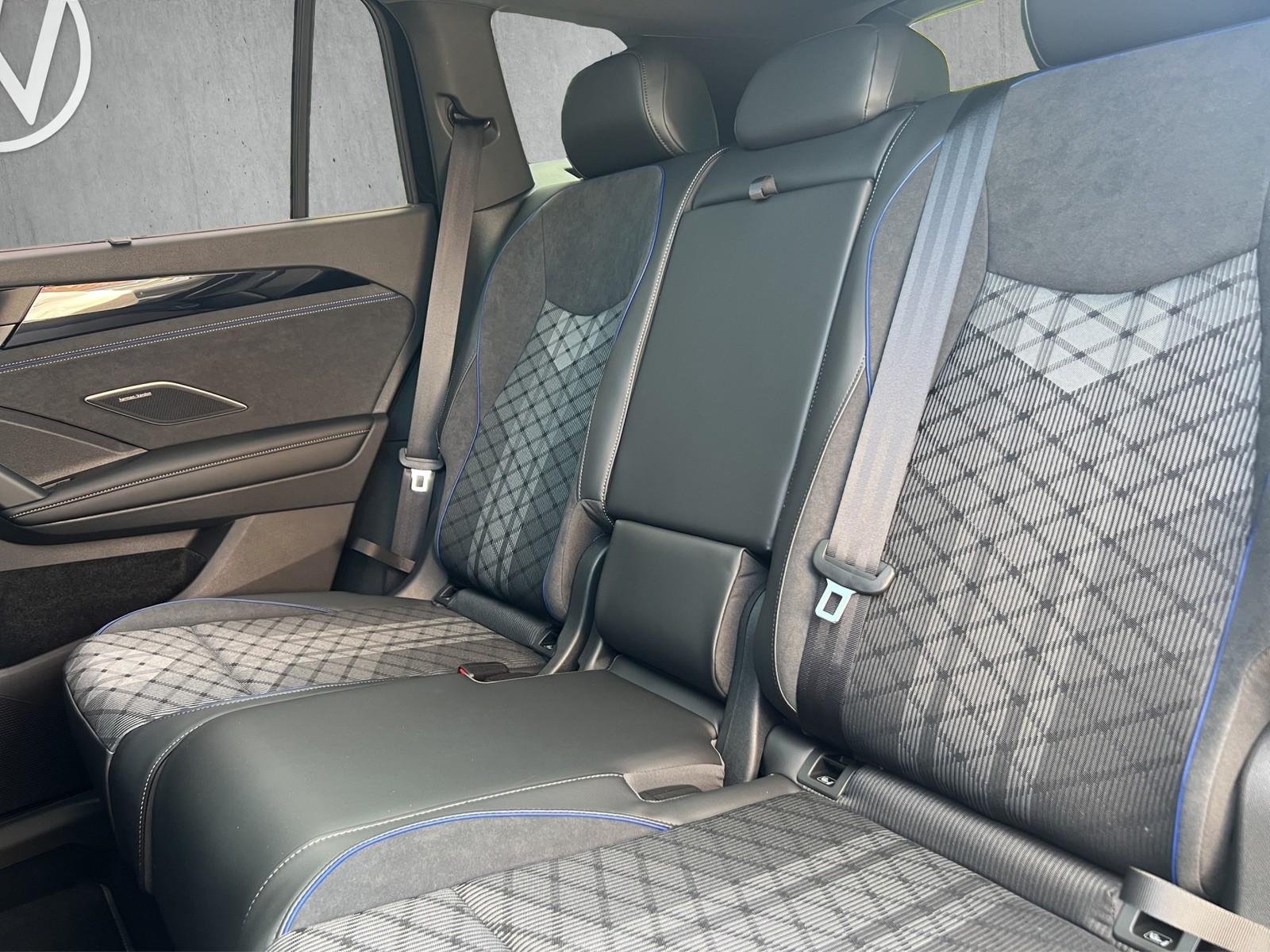 Volkswagen Tayron DSG R-Line eHybrid