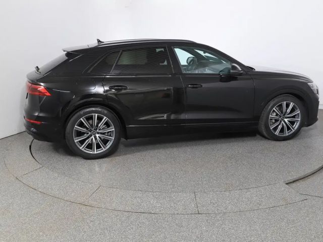 Audi Q8 55 TFSI Quattro