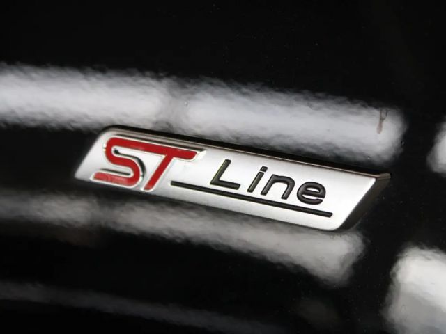Ford Puma ST Line