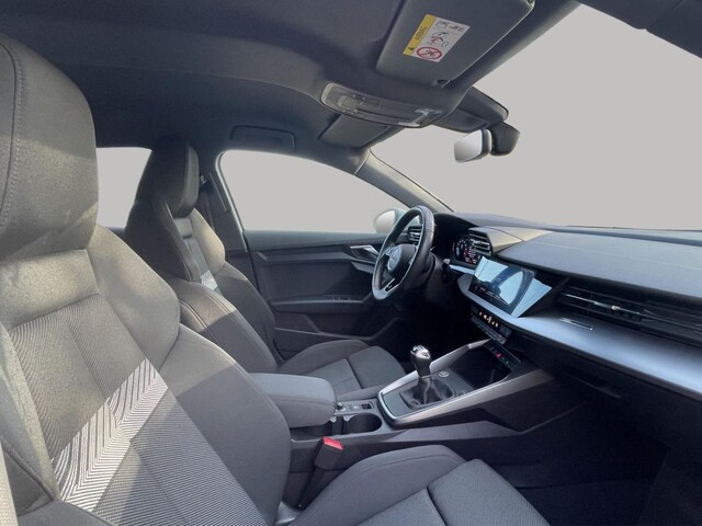Audi A3 30 TFSI S-Line Sportback