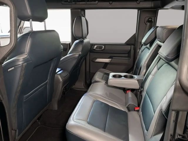 Ford Bronco Outer Banks