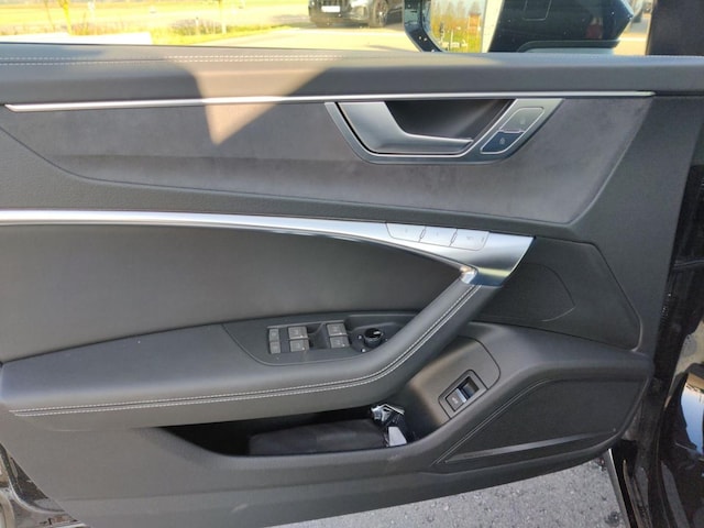 Audi S6 Quattro Sedan