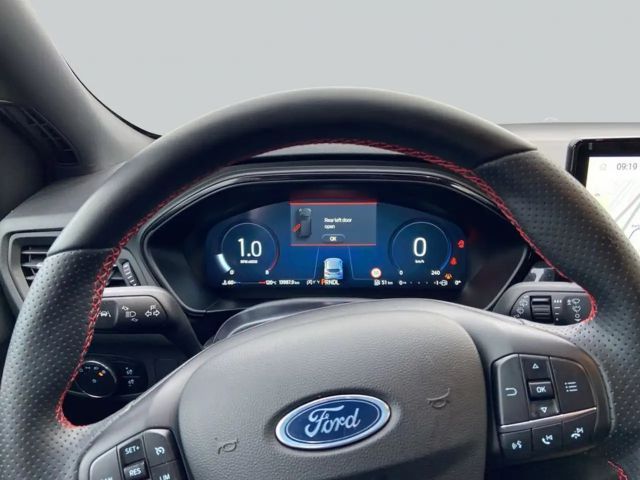 Ford Focus ST Line Wagon