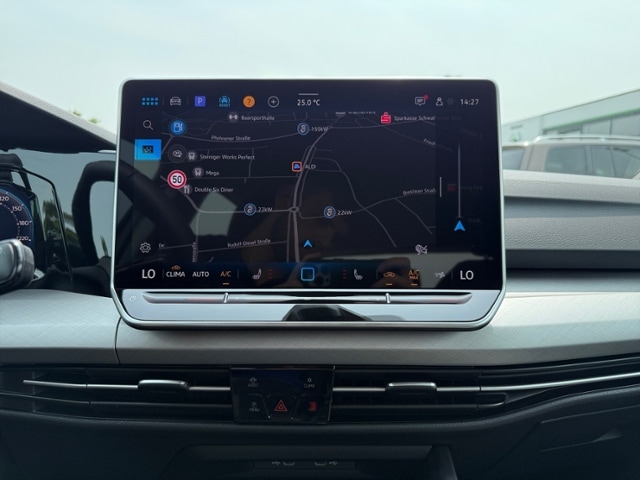 Volkswagen Golf 1.5 eTSI DSG