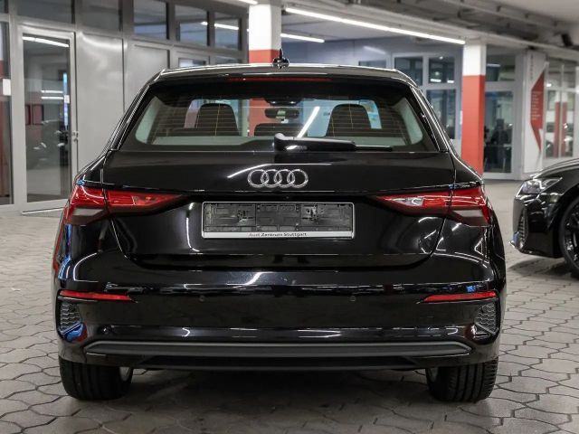 Audi A3 40 TFSI Hybride Sedan