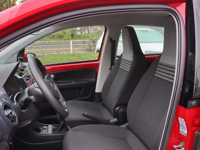 Volkswagen up! Move Move up!