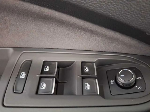 Volkswagen Golf 1.5 TSI Life