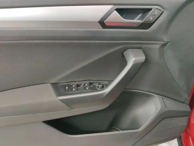 Volkswagen T-Roc 1.5 TSI IQ.Drive Life