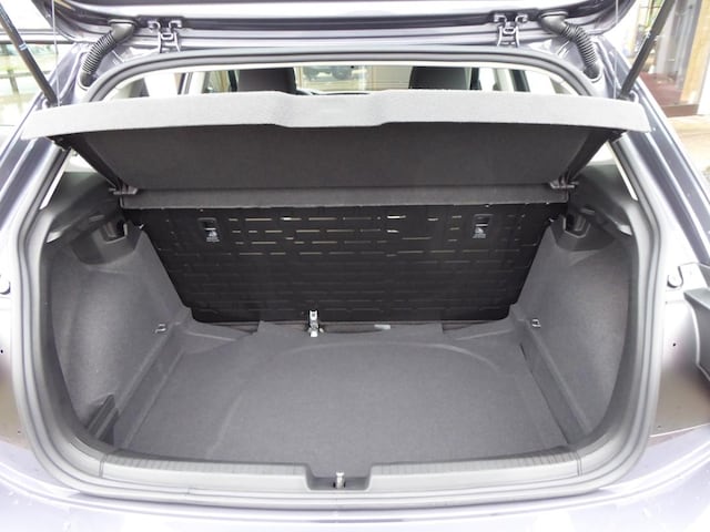 Volkswagen Polo Polo 1.0     Polo BT059 MPIM5F