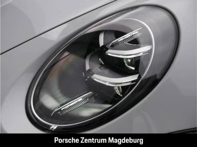 Porsche 992 Cabrio Carrera