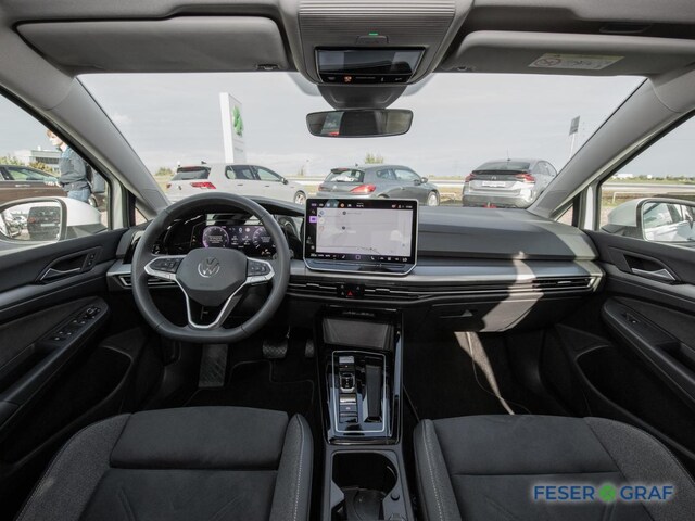 Volkswagen Golf 1.5 eTSI DSG Golf VIII Style