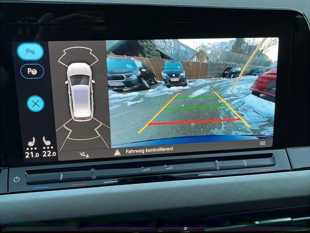 Volkswagen Golf DSG Life Variant