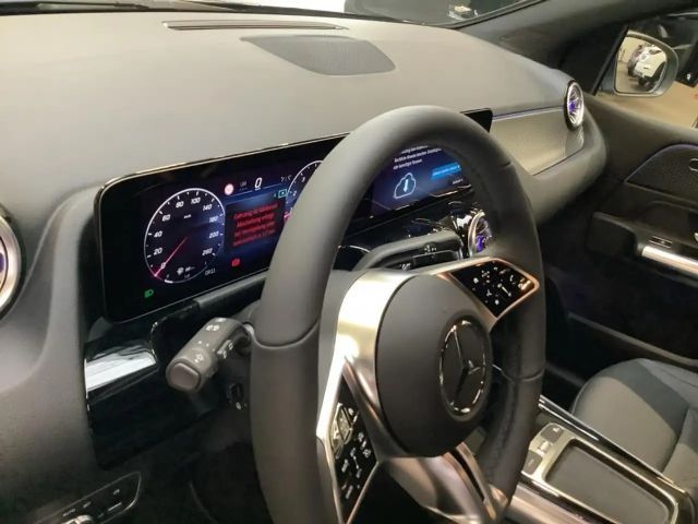 Mercedes-Benz B 220 4MATIC Progressive