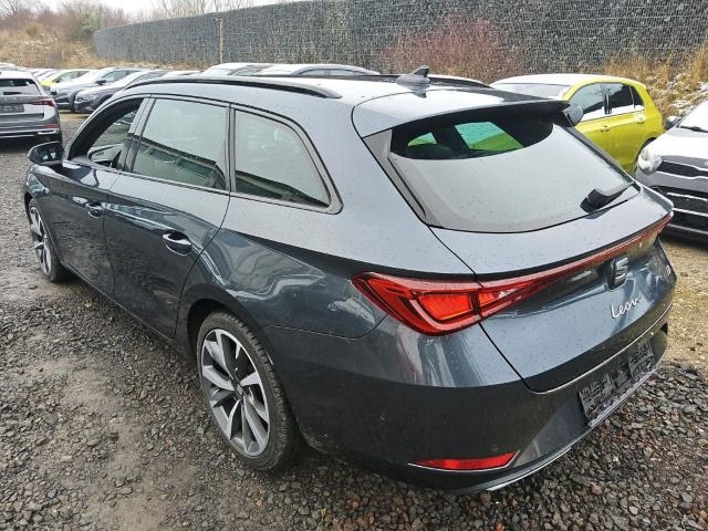 Seat Leon 1.5 eTSI DSG FR-lijn Sportstourer
