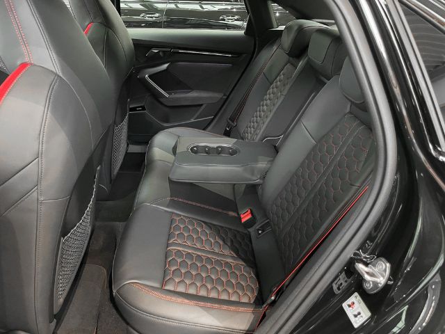 Audi RS3 Quattro S-Tronic Sedan