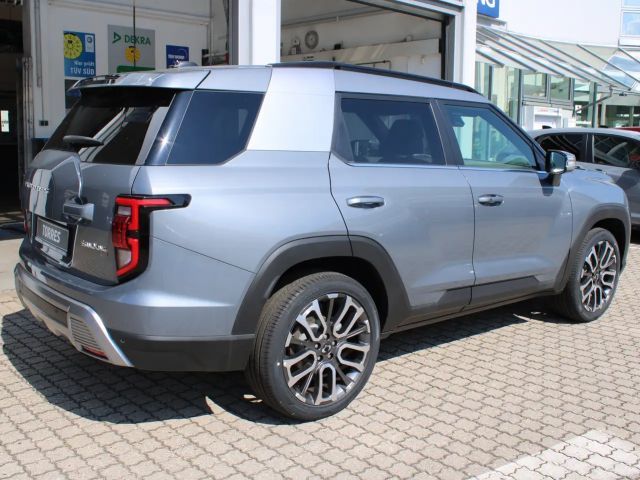 SsangYong Torres 2WD Forest Edition