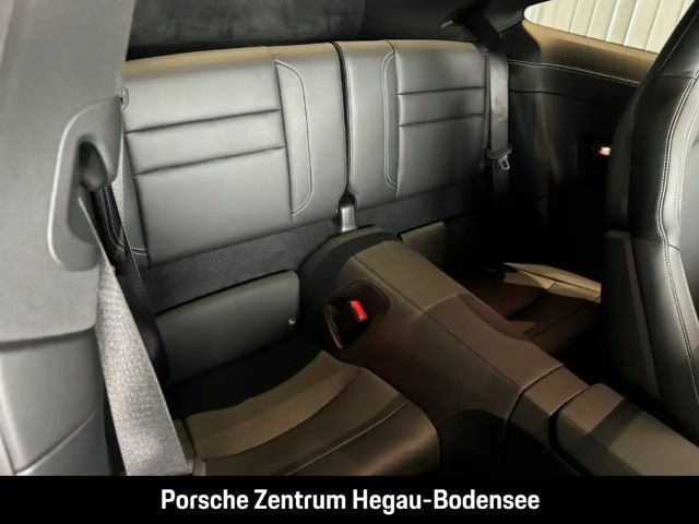 Porsche 992 Carrera Coupé