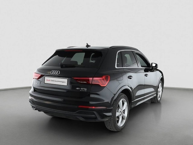 Audi Q3 45 TFSI Quattro S-Line S-Tronic