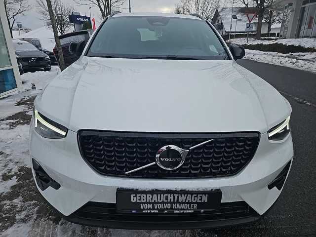 Volvo XC40 Dark Plus