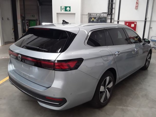 Volkswagen Passat 2.0 TDI Business DSG Variant