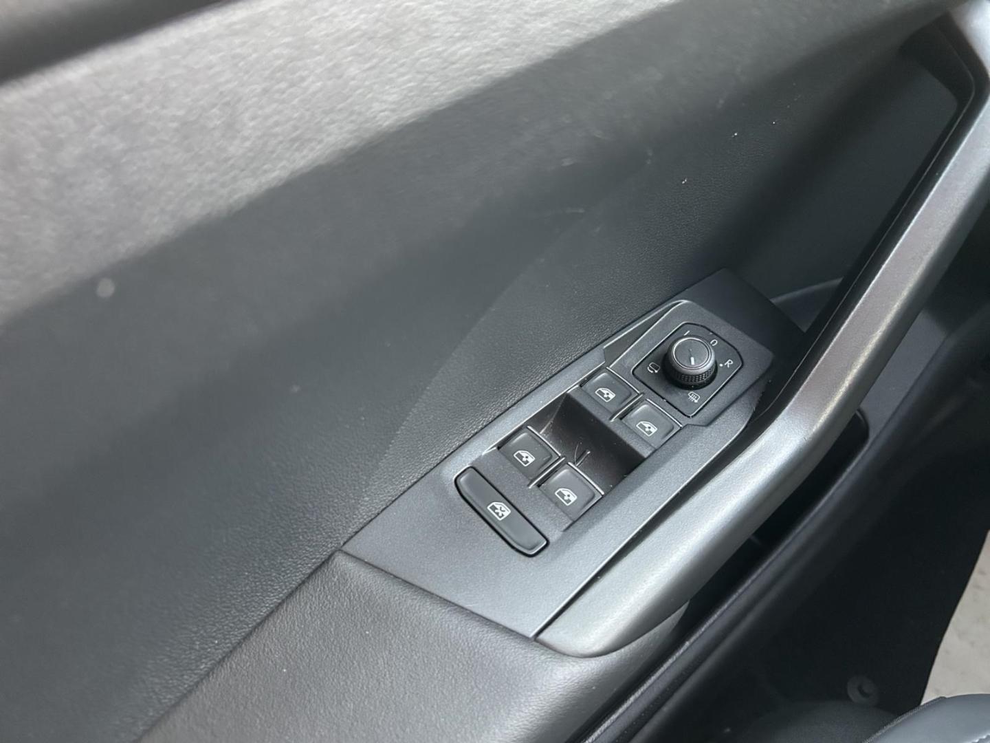 Volkswagen T-Cross 1.0 TSI DSG Style