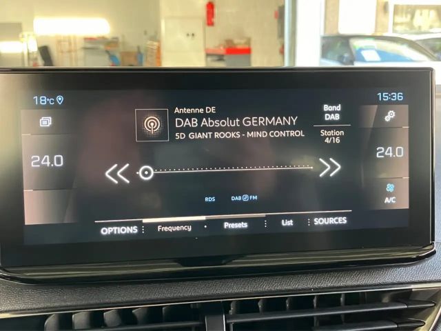 Peugeot 3008 1.2 Fin. ab 2,99% Parkpilot,Sitzheizung