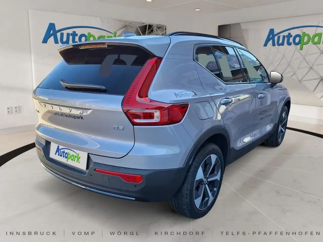 Volvo XC40 Dark Plus
