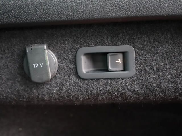 Volkswagen Passat 1.5 TSI Business Variant