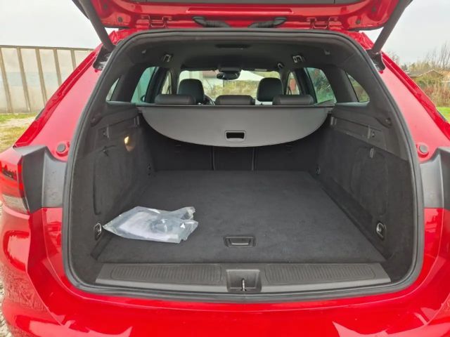 Opel Astra Sports Tourer Ultimate