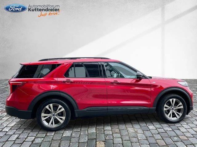 Ford Explorer ST Line