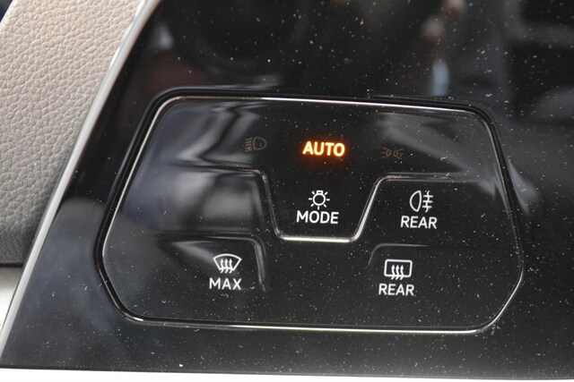 Volkswagen Golf 1.5 TSI Golf VIII Life