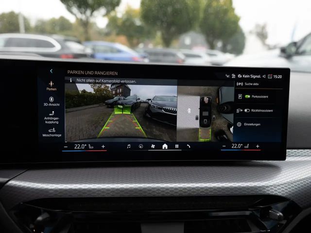 BMW 320 320i M-Sport Sedan xDrive