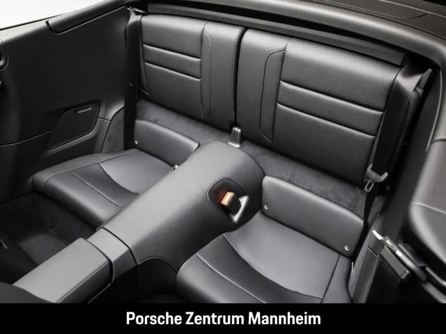 Porsche 992 Cabrio Carrera S