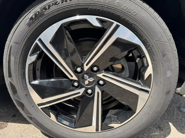 Mitsubishi Eclipse Cross 4WD PHEV