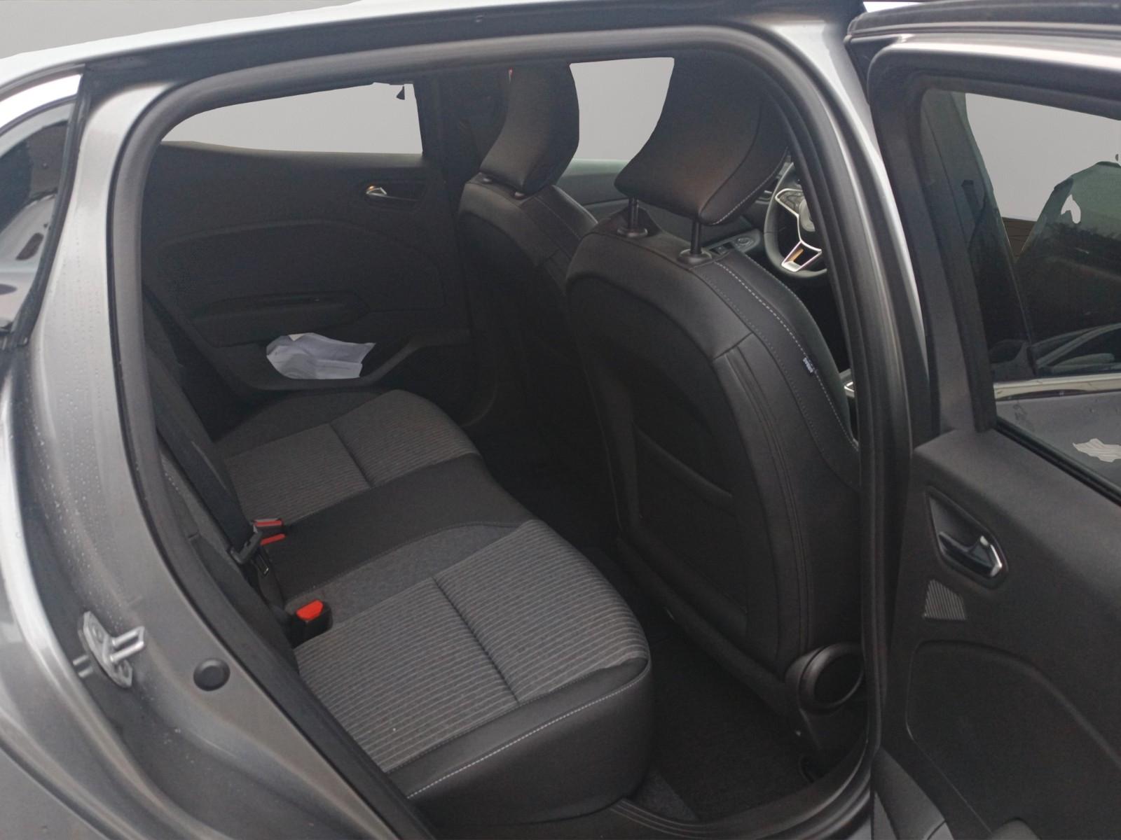 Mitsubishi Colt 1.6 Hybrid